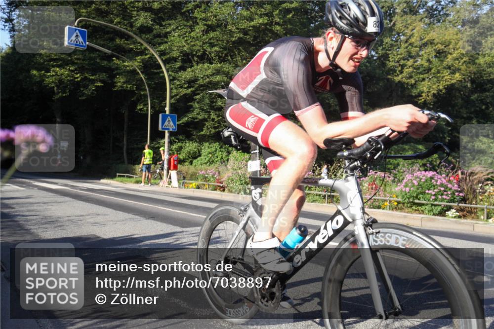 08.09.2024 - Stadtparktriathlon Zöllner http://msf.ph/oto/7038897 08.09.2024 09:06:19 Radfahren 82 meine-sportfotos.de