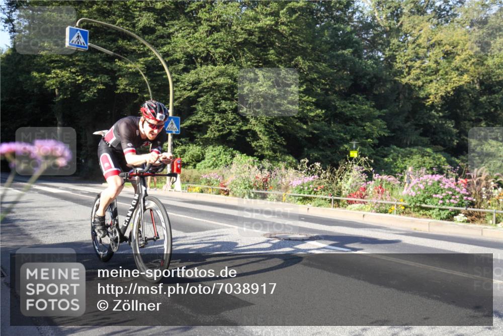 08.09.2024 - Stadtparktriathlon Zöllner http://msf.ph/oto/7038917 08.09.2024 09:07:18 Radfahren 19, 86 meine-sportfotos.de
