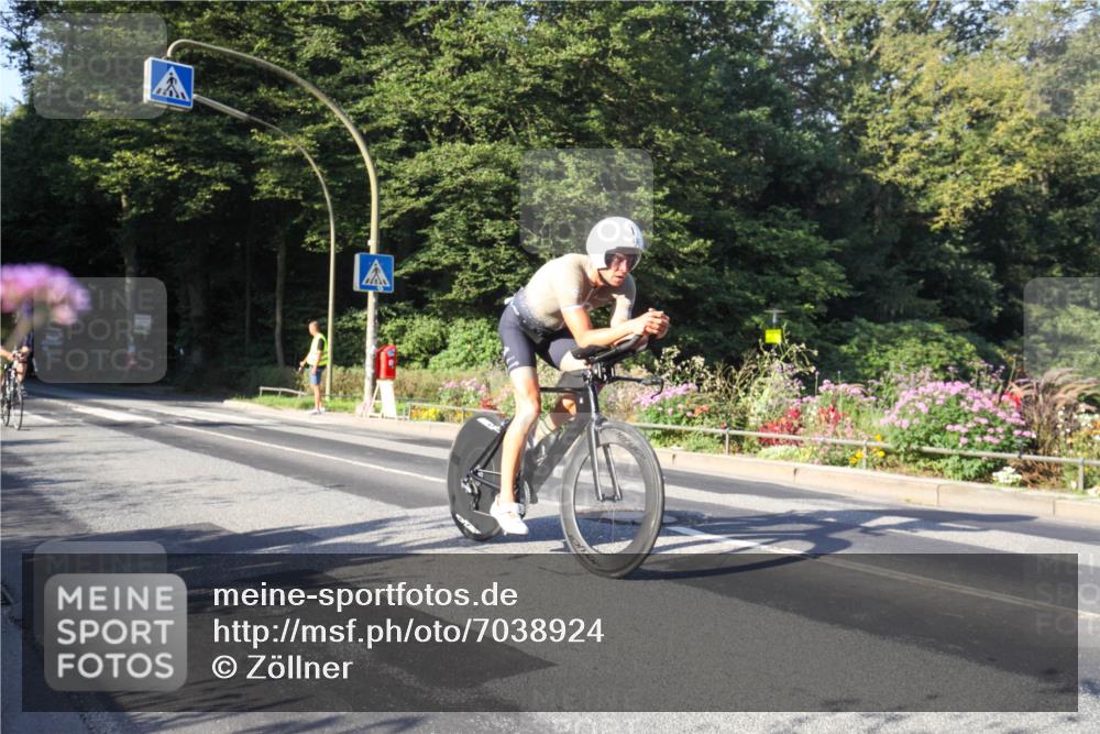 08.09.2024 - Stadtparktriathlon Zöllner http://msf.ph/oto/7038924 08.09.2024 09:07:36 Radfahren 1, 5, 6, 49, 59, 65, 126 meine-sportfotos.de