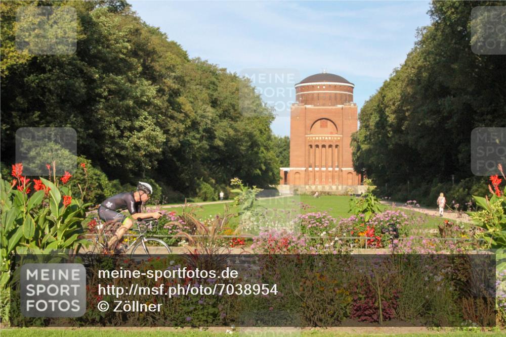 08.09.2024 - Stadtparktriathlon Zöllner http://msf.ph/oto/7038954 08.09.2024 09:16:36 Radfahren 55, 117, 125, 169 meine-sportfotos.de