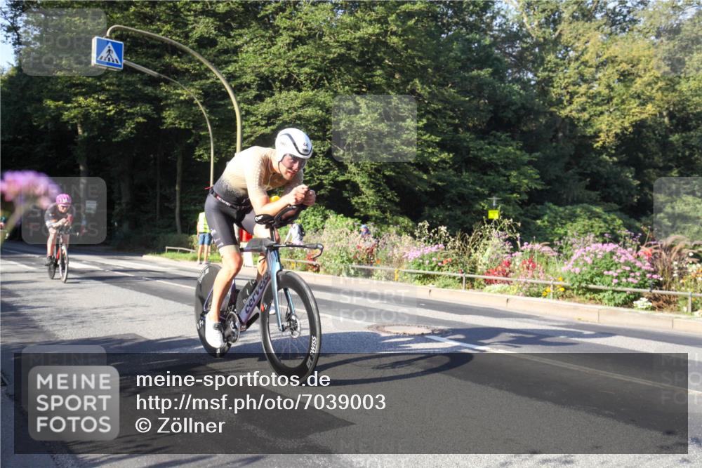 08.09.2024 - Stadtparktriathlon Zöllner http://msf.ph/oto/7039003 08.09.2024 09:09:31 Radfahren 15, 21, 40, 44, 54, 63, 76, 127 meine-sportfotos.de