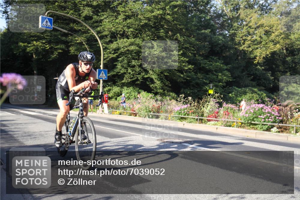 08.09.2024 - Stadtparktriathlon Zöllner http://msf.ph/oto/7039052 08.09.2024 09:10:02 Radfahren 31, 83, 89, 94, 98, 107 meine-sportfotos.de