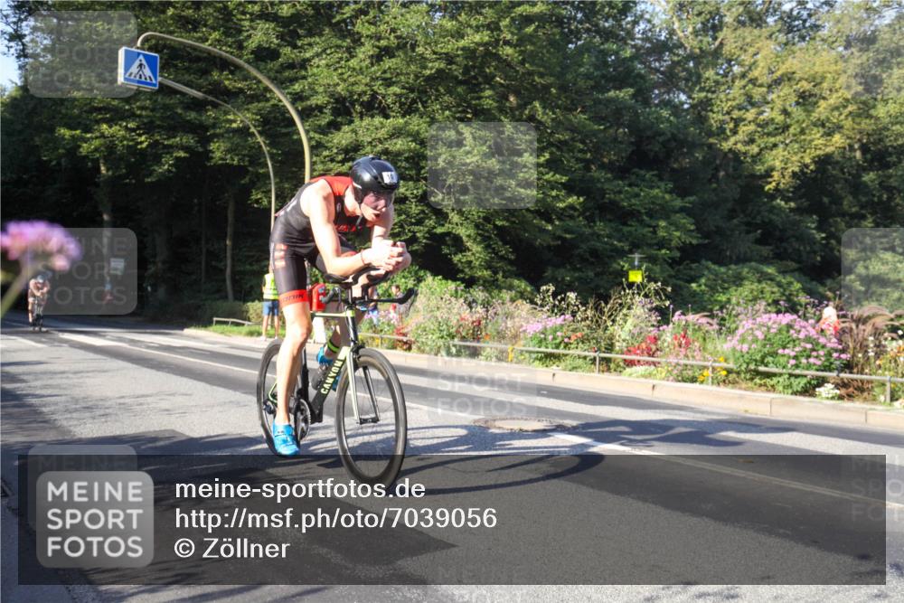 08.09.2024 - Stadtparktriathlon Zöllner http://msf.ph/oto/7039056 08.09.2024 09:10:06 Radfahren 10, 20, 69, 71, 94, 98 meine-sportfotos.de