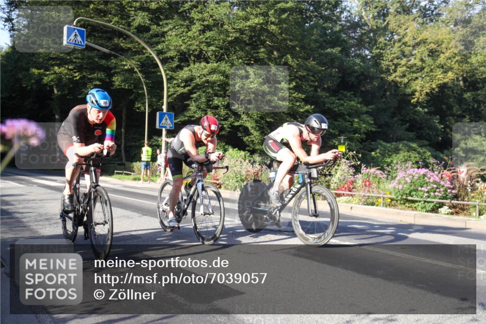 08.09.2024 - Stadtparktriathlon Zöllner http://msf.ph/oto/7039057 08.09.2024 09:10:08 Radfahren 10, 20, 69, 71, 98 meine-sportfotos.de