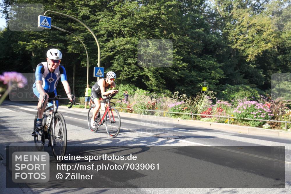 08.09.2024 - Stadtparktriathlon Zöllner http://msf.ph/oto/7039061 08.09.2024 09:10:17 Radfahren 87, 101, 133 meine-sportfotos.de