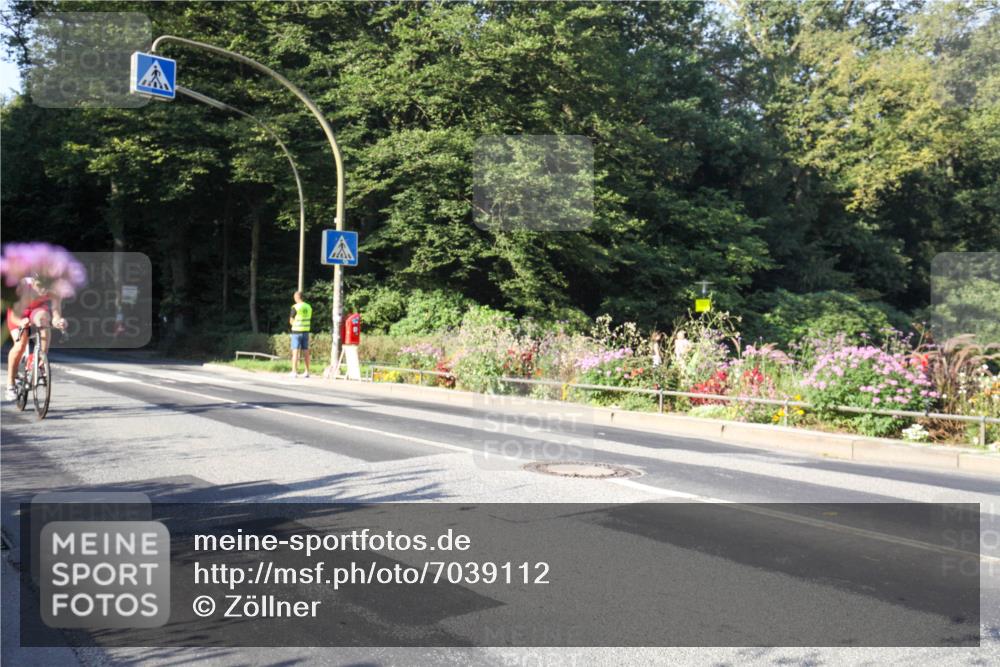 08.09.2024 - Stadtparktriathlon Zöllner http://msf.ph/oto/7039112 08.09.2024 09:11:31 Radfahren 7, 13 meine-sportfotos.de