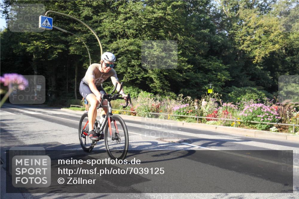 08.09.2024 - Stadtparktriathlon Zöllner http://msf.ph/oto/7039125 08.09.2024 09:11:46 Radfahren 4, 11, 24, 30, 45, 124, 140, 144 meine-sportfotos.de