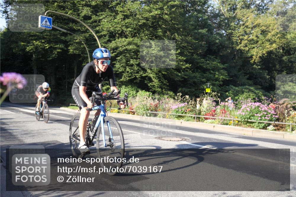 08.09.2024 - Stadtparktriathlon Zöllner http://msf.ph/oto/7039167 08.09.2024 09:12:54 Radfahren 19, 58, 156 meine-sportfotos.de