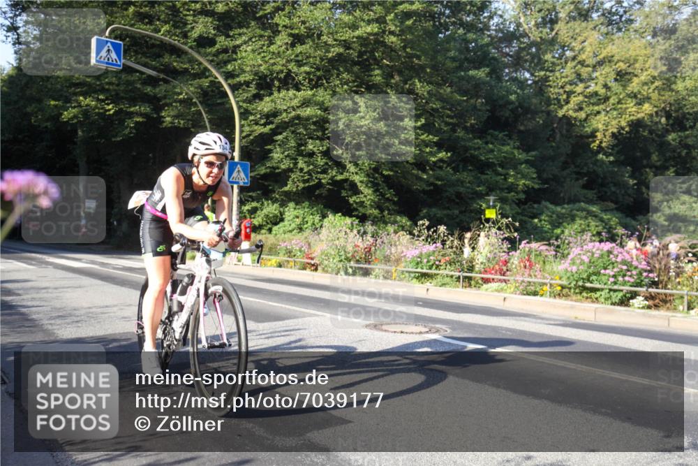 08.09.2024 - Stadtparktriathlon Zöllner http://msf.ph/oto/7039177 08.09.2024 09:13:17 Radfahren 134 meine-sportfotos.de