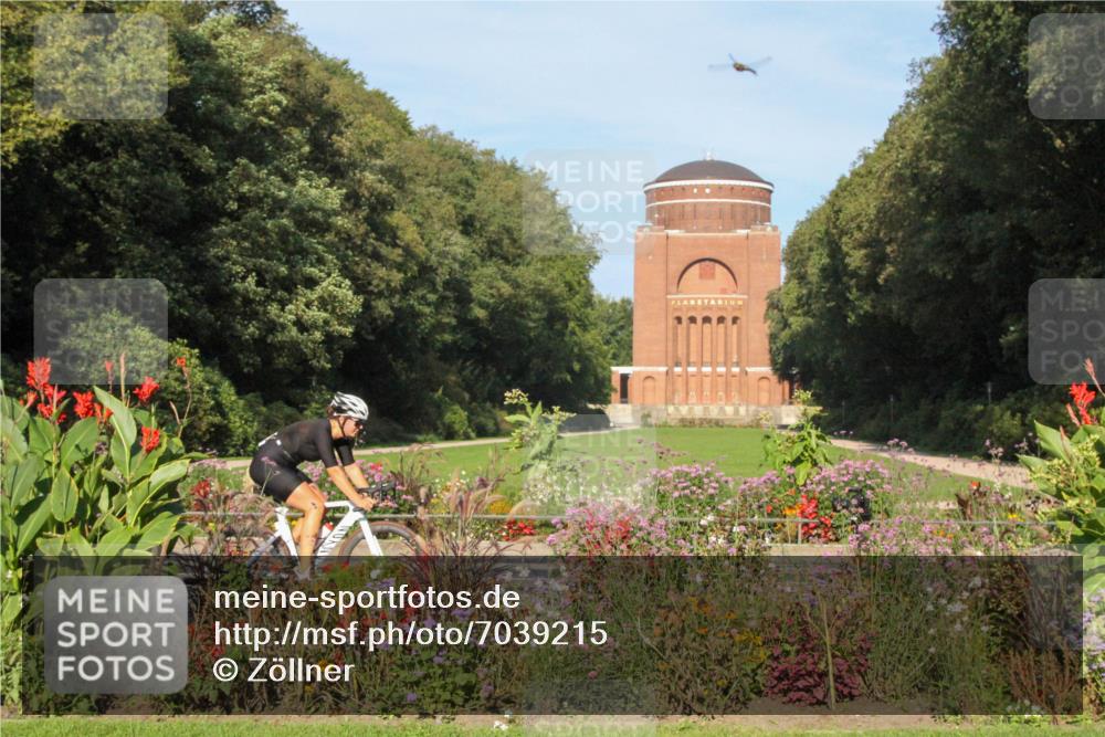 08.09.2024 - Stadtparktriathlon Zöllner http://msf.ph/oto/7039215 08.09.2024 09:24:01 Radfahren 153, 174 meine-sportfotos.de