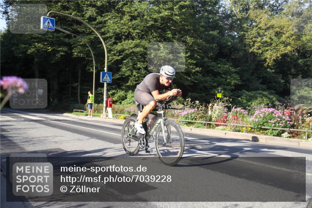 08.09.2024 - Stadtparktriathlon Zöllner http://msf.ph/oto/7039228 08.09.2024 09:14:17 Radfahren 39, 62, 77, 78, 91, 102, 105, 143, 158, 162, 164, 166 meine-sportfotos.de