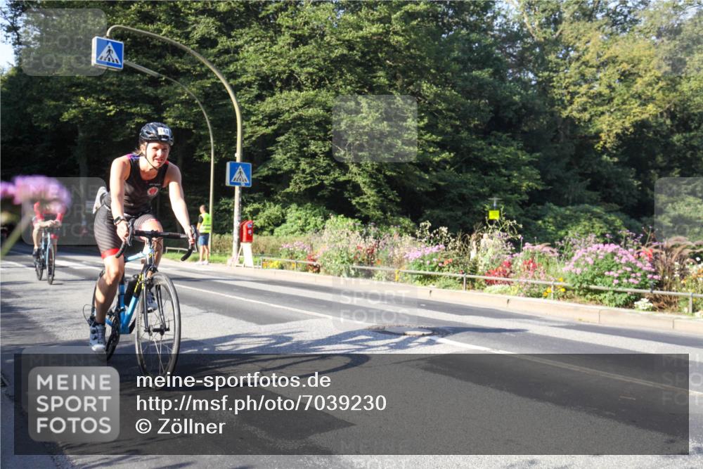 08.09.2024 - Stadtparktriathlon Zöllner http://msf.ph/oto/7039230 08.09.2024 09:14:18 Radfahren 39, 51, 62, 77, 78, 91, 102, 105, 143, 158, 162, 164, 166 meine-sportfotos.de