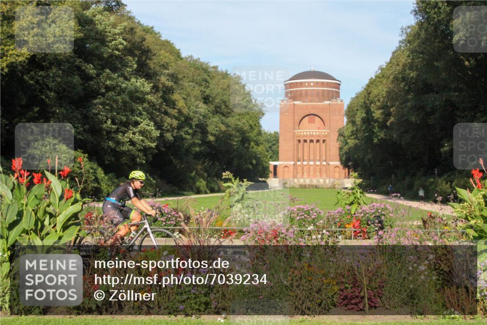 08.09.2024 - Stadtparktriathlon Zöllner http://msf.ph/oto/7039234 08.09.2024 09:24:40 Radfahren 169 meine-sportfotos.de