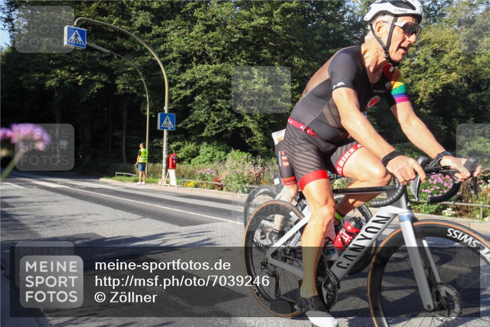08.09.2024 - Stadtparktriathlon Zöllner http://msf.ph/oto/7039246 08.09.2024 09:14:27 Radfahren 6, 14, 22, 48, 110 meine-sportfotos.de