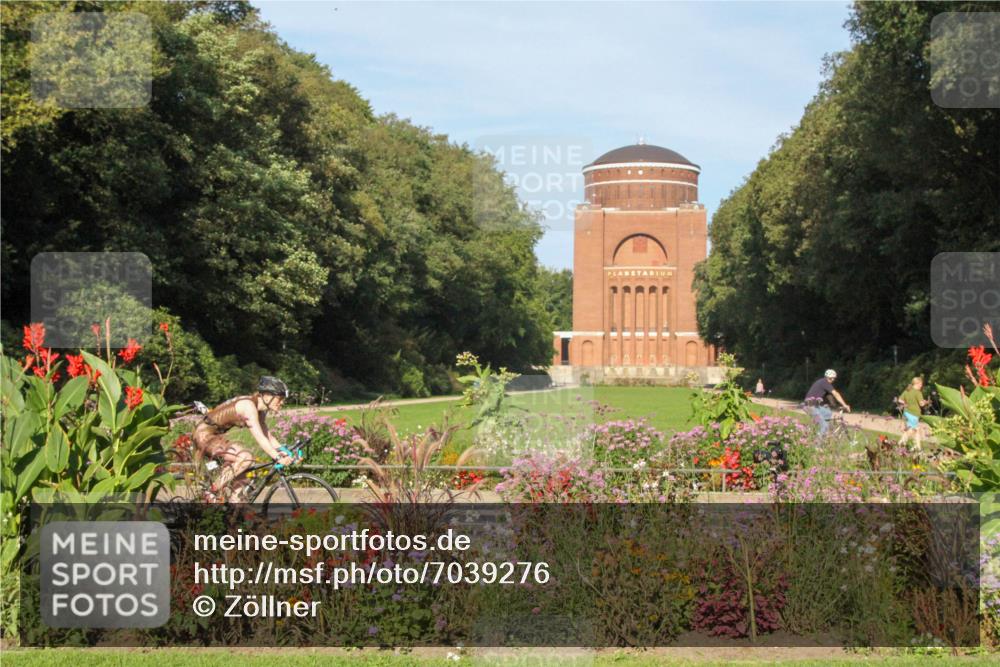 08.09.2024 - Stadtparktriathlon Zöllner http://msf.ph/oto/7039276 08.09.2024 09:25:51 Radfahren 102, 110, 141, 167 meine-sportfotos.de
