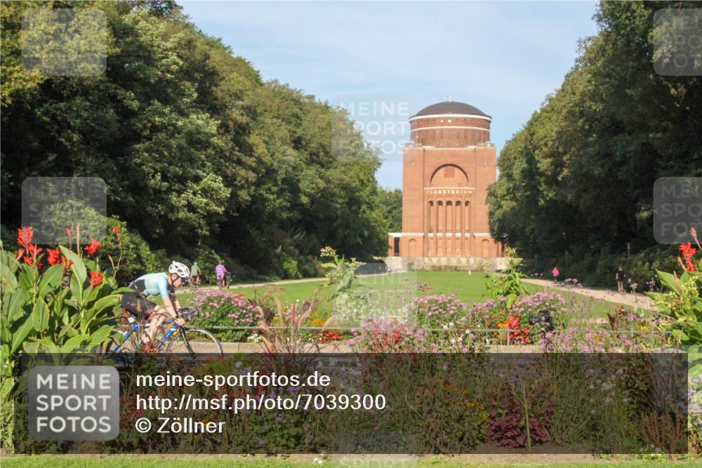 08.09.2024 - Stadtparktriathlon Zöllner http://msf.ph/oto/7039300 08.09.2024 09:26:23 Radfahren 132, 138, 157, 159 meine-sportfotos.de