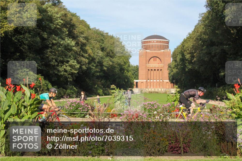08.09.2024 - Stadtparktriathlon Zöllner http://msf.ph/oto/7039315 08.09.2024 09:26:45 Radfahren 100, 111 meine-sportfotos.de