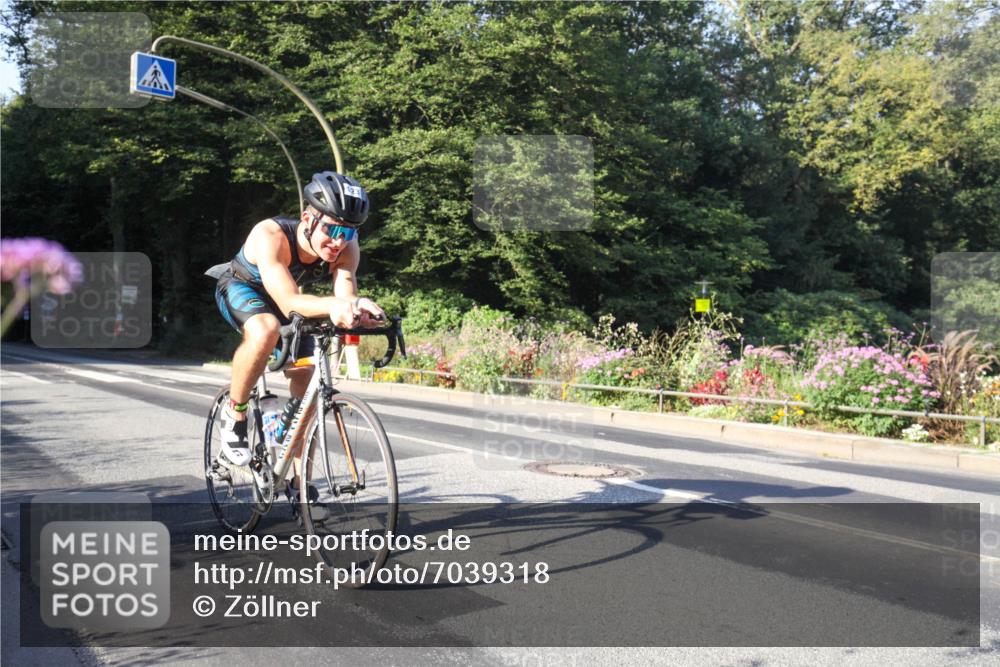 08.09.2024 - Stadtparktriathlon Zöllner http://msf.ph/oto/7039318 08.09.2024 09:16:09 Radfahren 123 meine-sportfotos.de