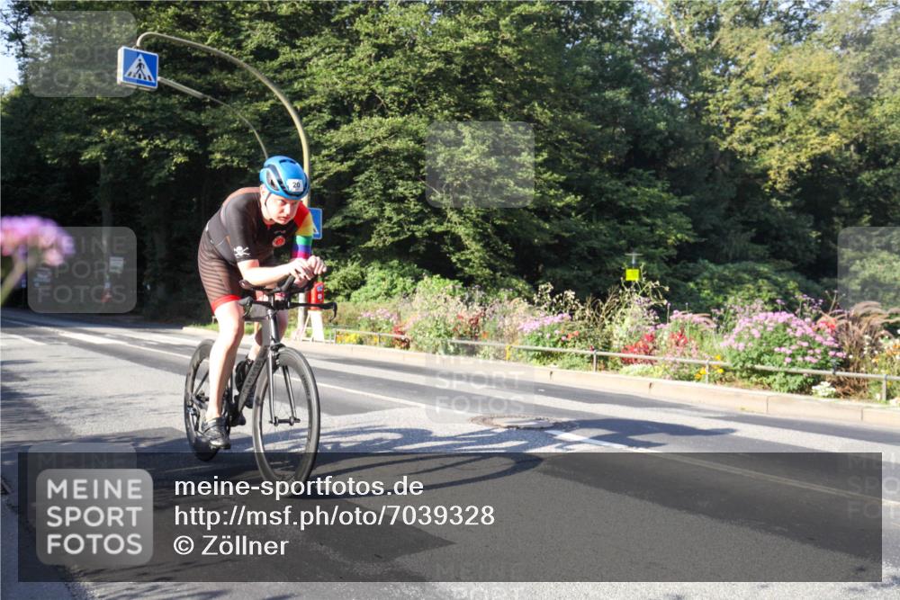 08.09.2024 - Stadtparktriathlon Zöllner http://msf.ph/oto/7039328 08.09.2024 09:16:23 Radfahren 20, 89, 108, 154 meine-sportfotos.de