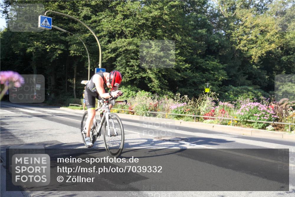 08.09.2024 - Stadtparktriathlon Zöllner http://msf.ph/oto/7039332 08.09.2024 09:16:30 Radfahren 23, 41, 71, 94 meine-sportfotos.de