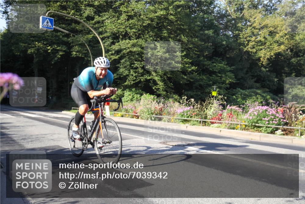 08.09.2024 - Stadtparktriathlon Zöllner http://msf.ph/oto/7039342 08.09.2024 09:16:37 Radfahren 55, 117, 125, 169 meine-sportfotos.de