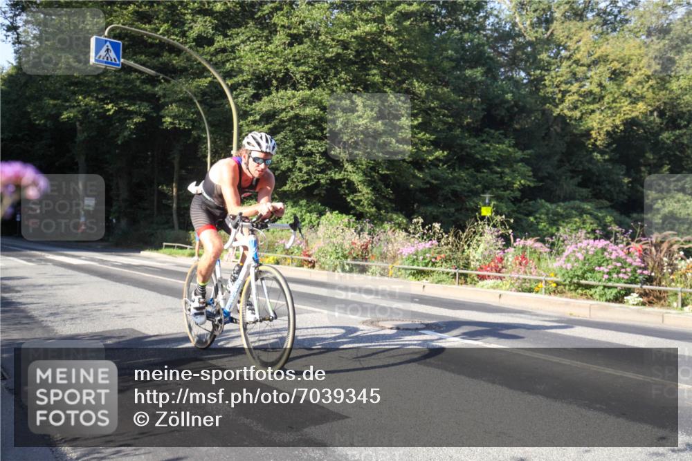 08.09.2024 - Stadtparktriathlon Zöllner http://msf.ph/oto/7039345 08.09.2024 09:16:43 Radfahren 55, 98 meine-sportfotos.de