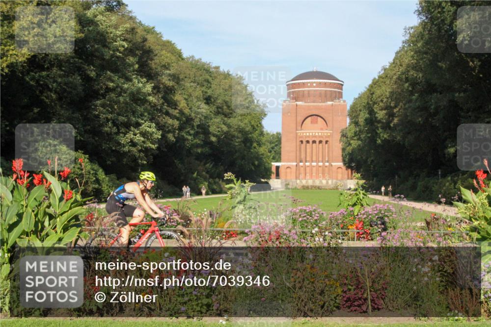 08.09.2024 - Stadtparktriathlon Zöllner http://msf.ph/oto/7039346 08.09.2024 09:27:55 Radfahren 150 meine-sportfotos.de
