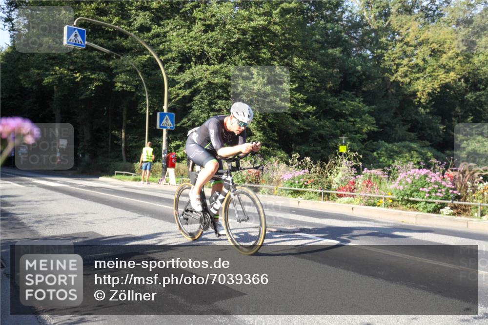 08.09.2024 - Stadtparktriathlon Zöllner http://msf.ph/oto/7039366 08.09.2024 09:17:19 Radfahren 74, 116, 148, 174 meine-sportfotos.de