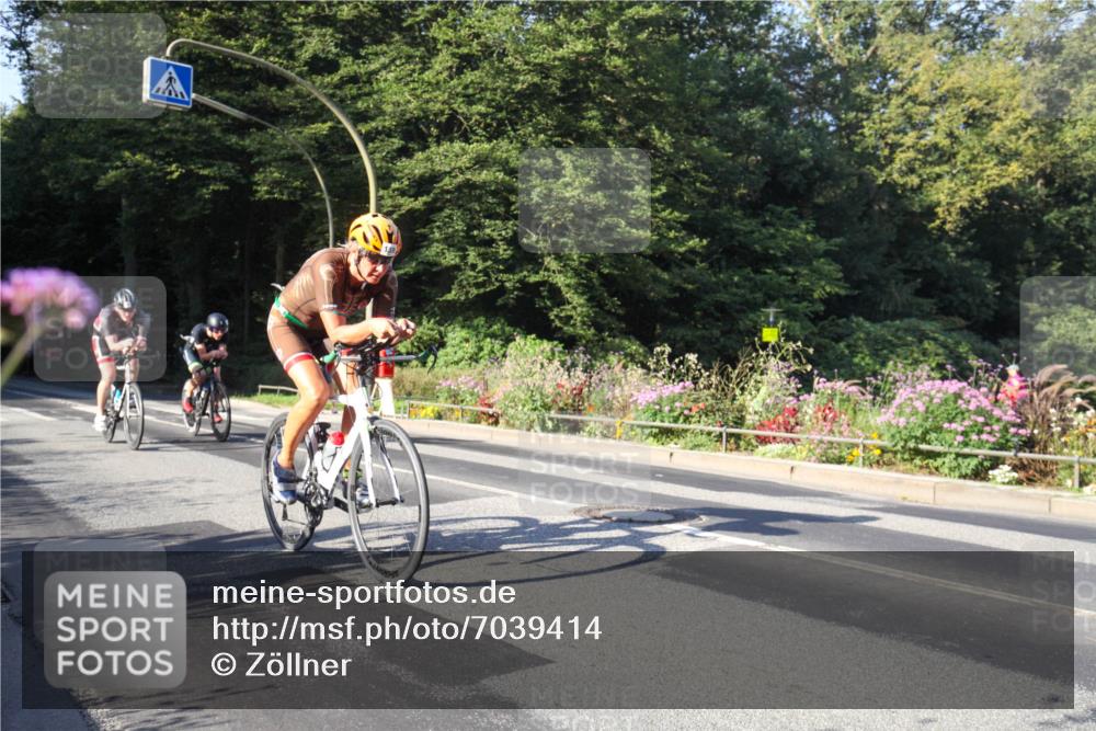 08.09.2024 - Stadtparktriathlon Zöllner http://msf.ph/oto/7039414 08.09.2024 09:19:03 Radfahren 82, 88, 92, 138 meine-sportfotos.de