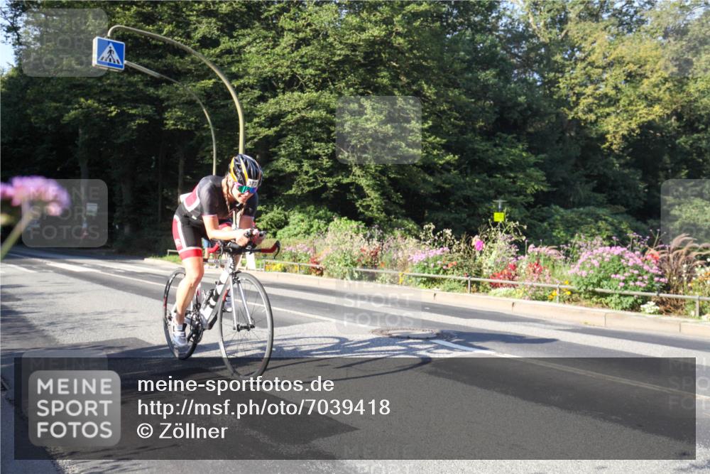 08.09.2024 - Stadtparktriathlon Zöllner http://msf.ph/oto/7039418 08.09.2024 09:19:08 Radfahren 82, 106, 173 meine-sportfotos.de