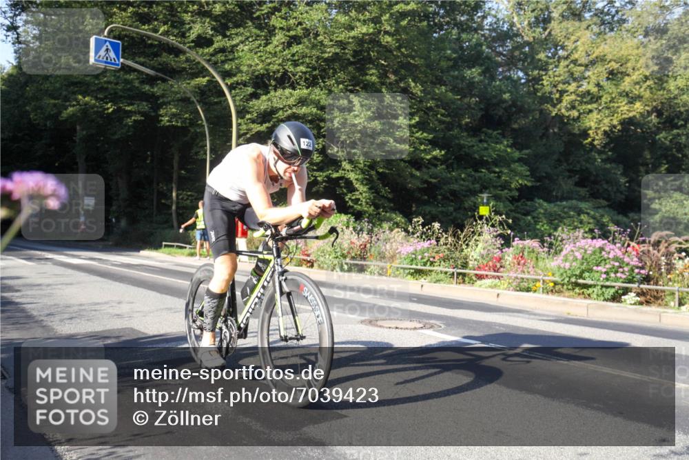 08.09.2024 - Stadtparktriathlon Zöllner http://msf.ph/oto/7039423 08.09.2024 09:19:25 Radfahren 58, 122 meine-sportfotos.de