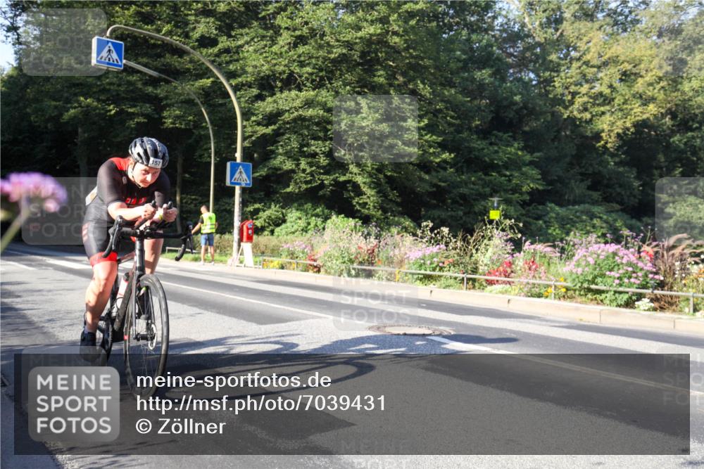 08.09.2024 - Stadtparktriathlon Zöllner http://msf.ph/oto/7039431 08.09.2024 09:19:33 Radfahren 132, 156, 157 meine-sportfotos.de