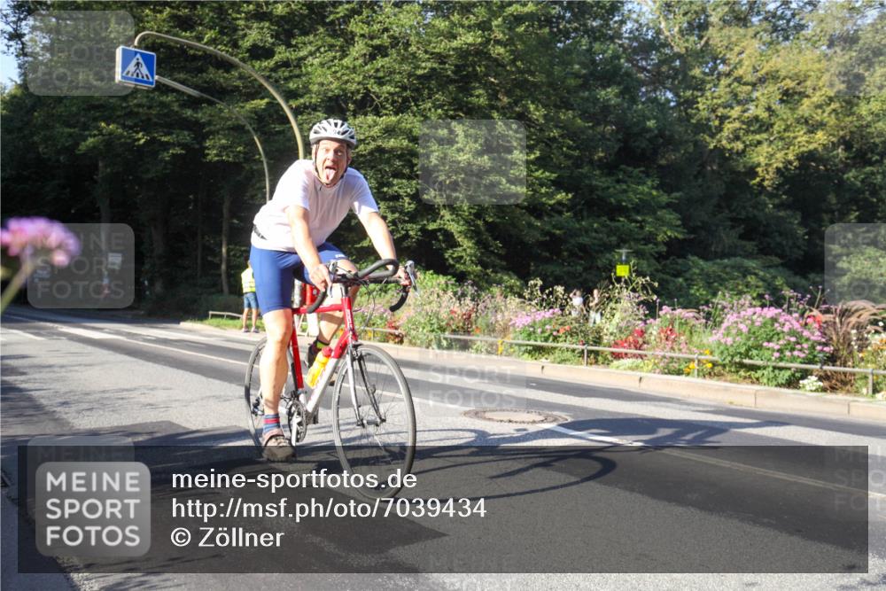 08.09.2024 - Stadtparktriathlon Zöllner http://msf.ph/oto/7039434 08.09.2024 09:19:45 Radfahren 104 meine-sportfotos.de