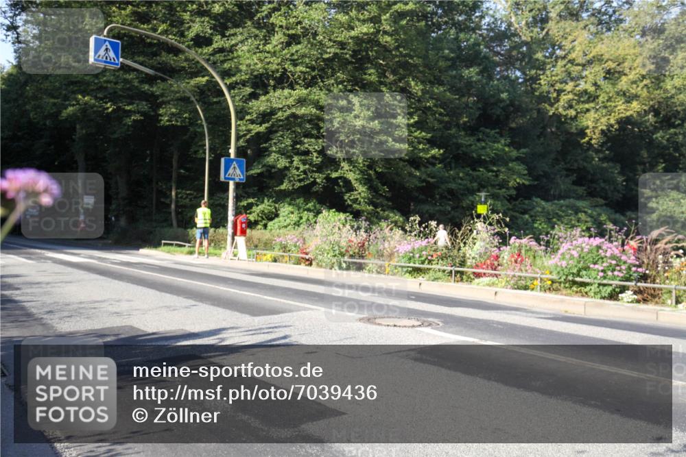 08.09.2024 - Stadtparktriathlon Zöllner http://msf.ph/oto/7039436 08.09.2024 09:19:49 Radfahren 104 meine-sportfotos.de