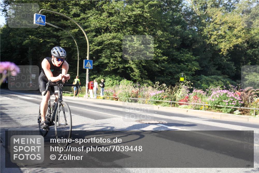 08.09.2024 - Stadtparktriathlon Zöllner http://msf.ph/oto/7039448 08.09.2024 09:20:02 Radfahren 102, 110, 126, 158, 175 meine-sportfotos.de