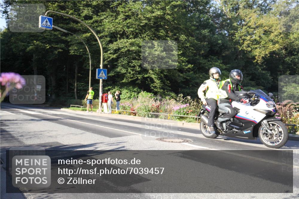 08.09.2024 - Stadtparktriathlon Zöllner http://msf.ph/oto/7039457 08.09.2024 09:20:11 Radfahren 65, 134, 150, 155, 163, 176 meine-sportfotos.de
