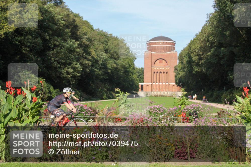 08.09.2024 - Stadtparktriathlon Zöllner http://msf.ph/oto/7039475 08.09.2024 09:32:18 Radfahren 95 meine-sportfotos.de
