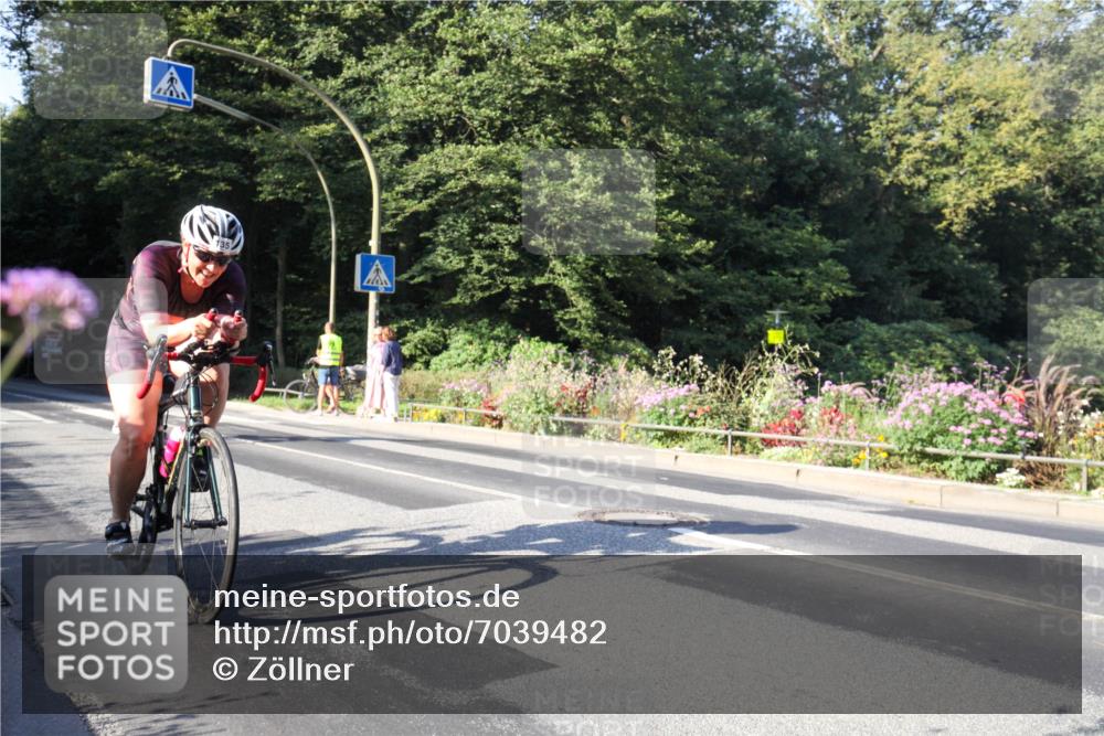 08.09.2024 - Stadtparktriathlon Zöllner http://msf.ph/oto/7039482 08.09.2024 09:20:52 Radfahren 93, 115, 120, 135, 161 meine-sportfotos.de