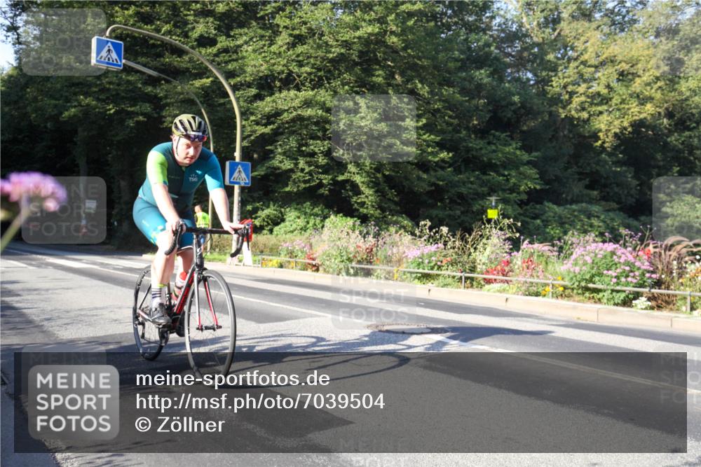 08.09.2024 - Stadtparktriathlon Zöllner http://msf.ph/oto/7039504 08.09.2024 09:21:22 Radfahren 64, 143, 162 meine-sportfotos.de