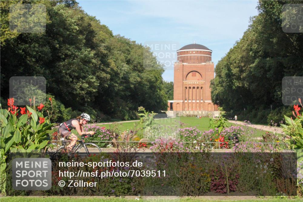 08.09.2024 - Stadtparktriathlon Zöllner http://msf.ph/oto/7039511 08.09.2024 09:33:17 Radfahren 111, 157, 167 meine-sportfotos.de