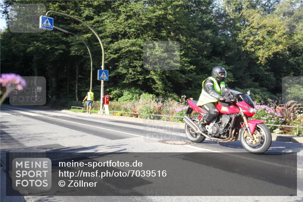 08.09.2024 - Stadtparktriathlon Zöllner http://msf.ph/oto/7039516 08.09.2024 09:21:35 Radfahren 146 meine-sportfotos.de