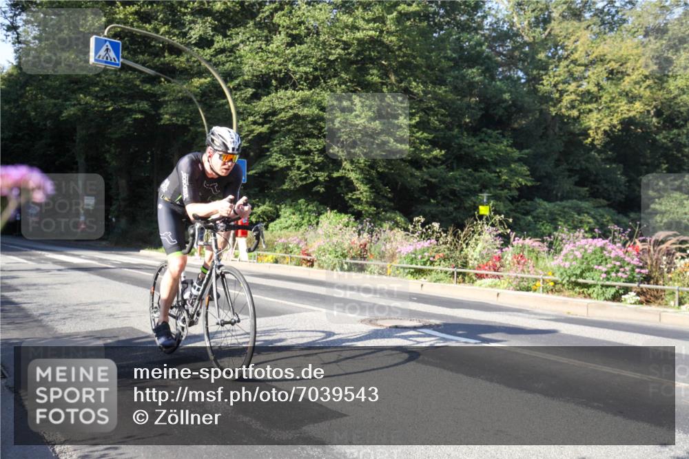 08.09.2024 - Stadtparktriathlon Zöllner http://msf.ph/oto/7039543 08.09.2024 09:22:53 Radfahren 95, 108, 117, 179 meine-sportfotos.de
