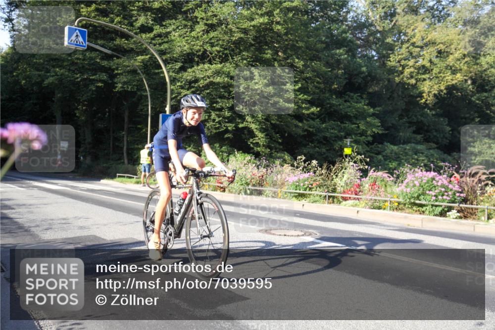 08.09.2024 - Stadtparktriathlon Zöllner http://msf.ph/oto/7039595 08.09.2024 09:25:33 Radfahren 128 meine-sportfotos.de
