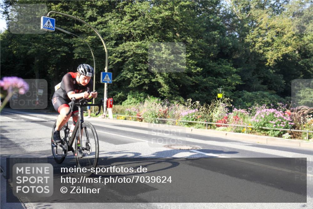 08.09.2024 - Stadtparktriathlon Zöllner http://msf.ph/oto/7039624 08.09.2024 09:26:22 Radfahren 132, 138, 157, 159 meine-sportfotos.de