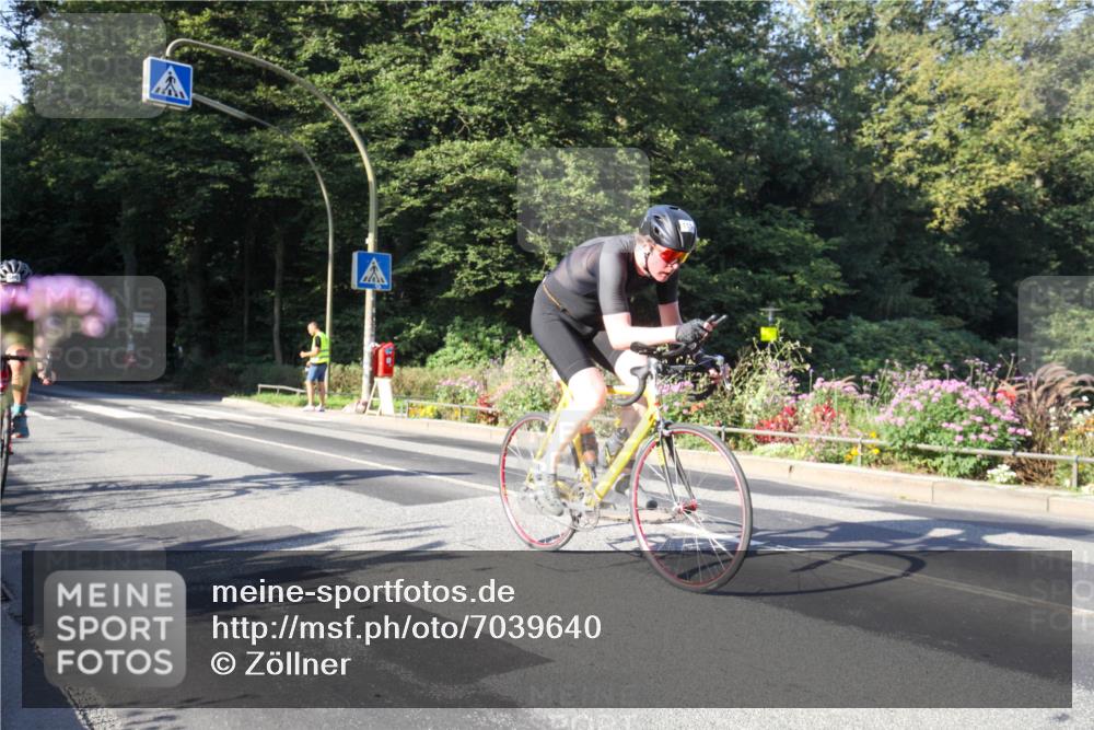 08.09.2024 - Stadtparktriathlon Zöllner http://msf.ph/oto/7039640 08.09.2024 09:26:45 Radfahren 100, 111 meine-sportfotos.de