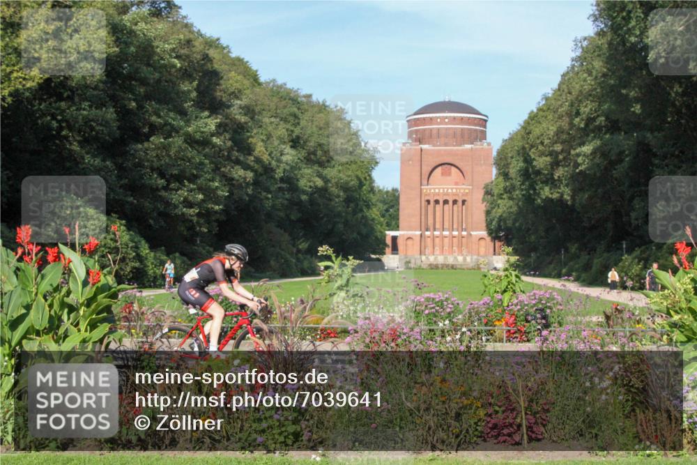 08.09.2024 - Stadtparktriathlon Zöllner http://msf.ph/oto/7039641 08.09.2024 09:39:29 Radfahren 155, 175, 178 meine-sportfotos.de