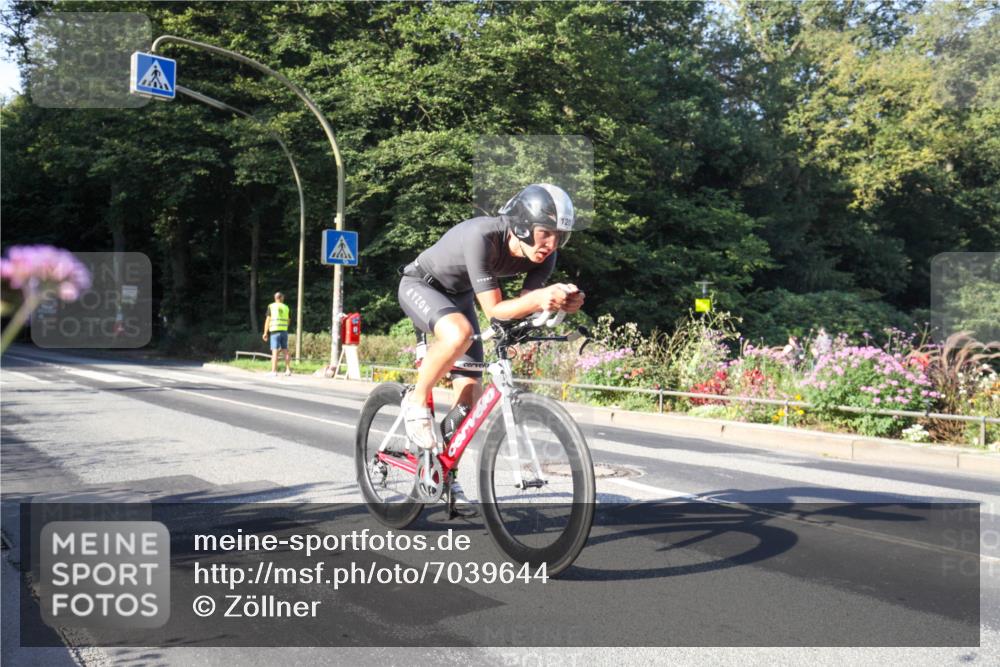 08.09.2024 - Stadtparktriathlon Zöllner http://msf.ph/oto/7039644 08.09.2024 09:26:53 Radfahren 104, 120 meine-sportfotos.de