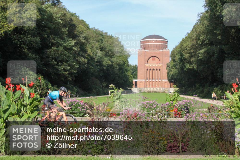 08.09.2024 - Stadtparktriathlon Zöllner http://msf.ph/oto/7039645 08.09.2024 09:39:31 Radfahren 155, 175, 178 meine-sportfotos.de