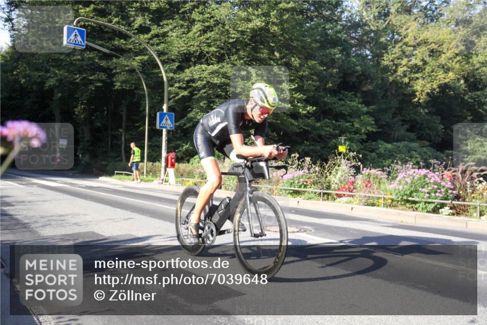08.09.2024 - Stadtparktriathlon Zöllner http://msf.ph/oto/7039648 08.09.2024 09:26:59 Radfahren 93, 115 meine-sportfotos.de