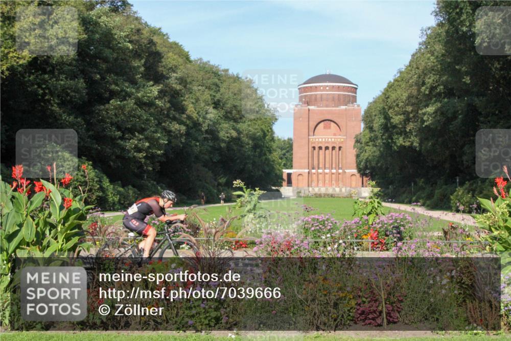 08.09.2024 - Stadtparktriathlon Zöllner http://msf.ph/oto/7039666 08.09.2024 09:40:22 Radfahren 157 meine-sportfotos.de